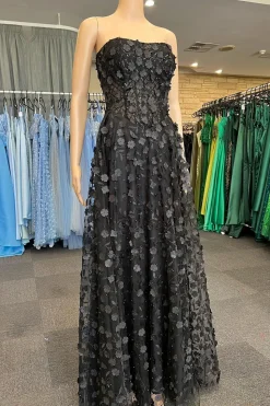 A Line Black Strapless Corset Prom Dress with Appliques