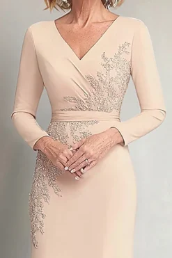 Beige Sheath V-neck Long Sleeves Mother of the Bride Dress with Appliques