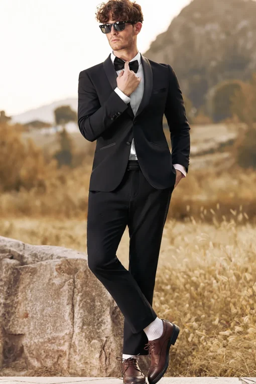 Black Men's 3 Pieces Shawl Lapel Single Breasted Prom Suits
