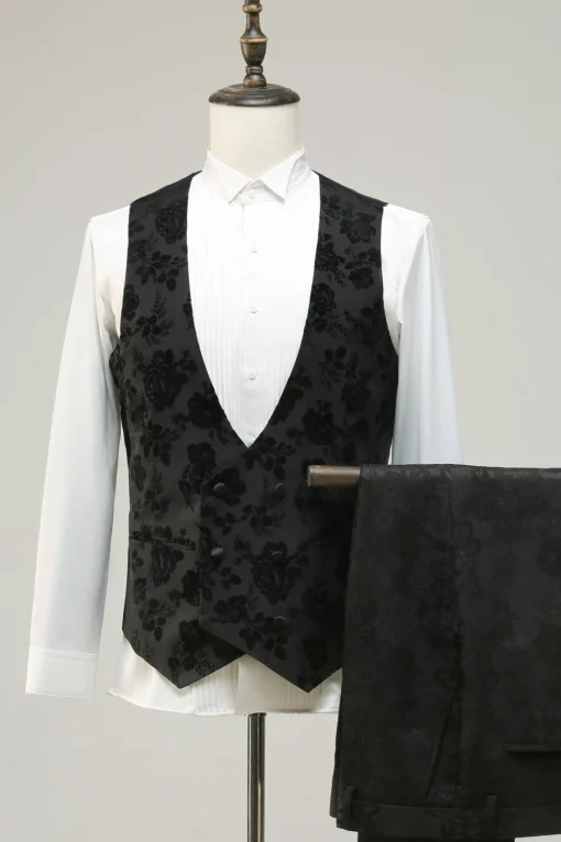 Black Peak Lapel Jacquard Men's Prom Suits