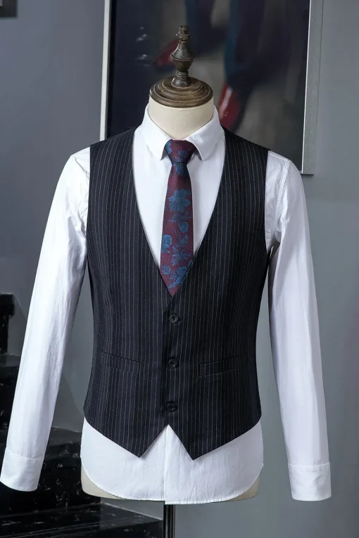 Black Pinstriped Double-Breasted 3-Piece Men's Suit