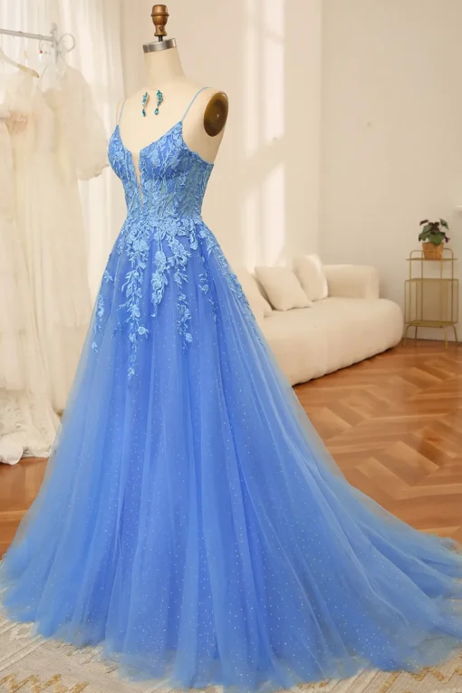 Blue A-Line Spaghetti Straps Tulle Long Prom Dress With Appliques