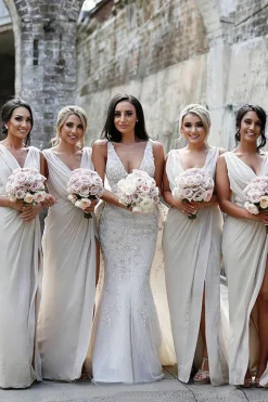 Champagne Sleeveless Chiffon Bridesmaid Dresses With Pleated Split