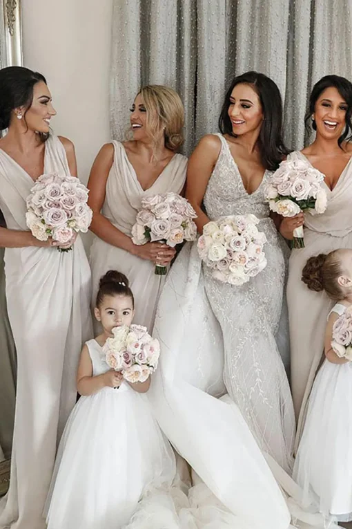 Champagne Sleeveless Chiffon Bridesmaid Dresses With Pleated Split