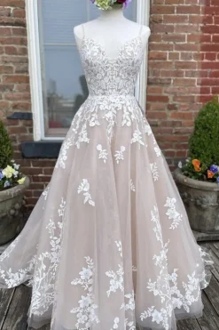 Floor Length Wedding Dress with Appliques