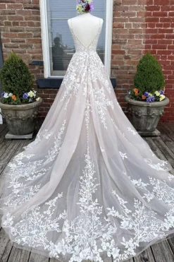 Floor Length Wedding Dress with Appliques