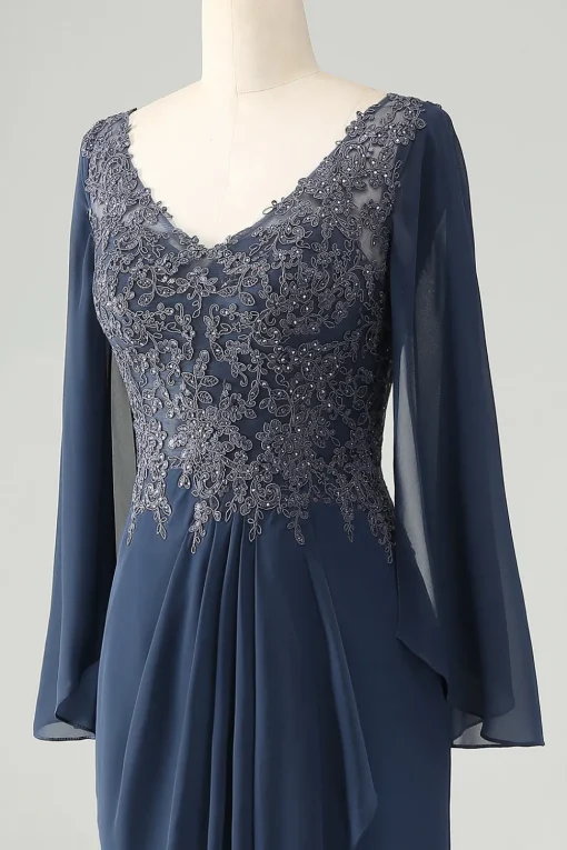 Glitter Twilight Mermaid V Neck Beaded Mother of Bride Dress with Appliques