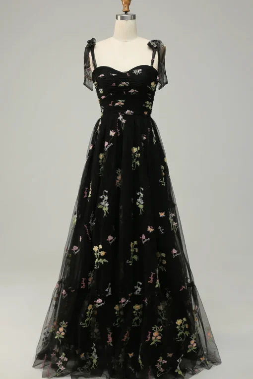 Green Tulle A Line Long Prom Dress with Embroidery