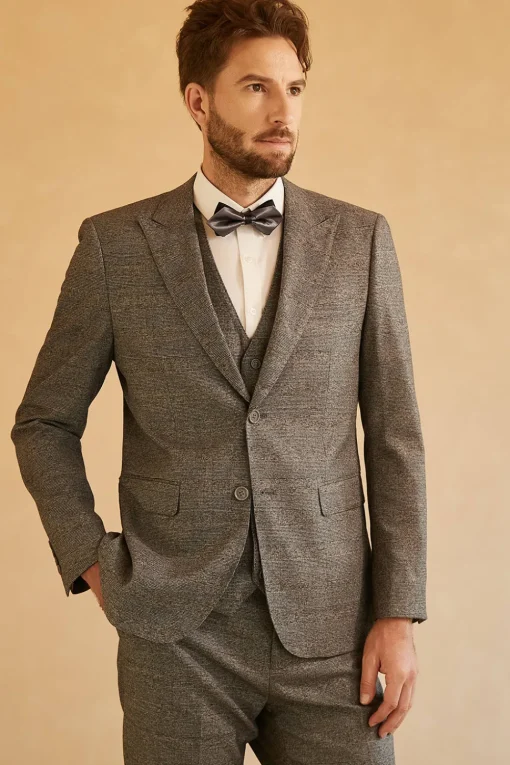 Grey Peak Lapel Men Wedding Suit