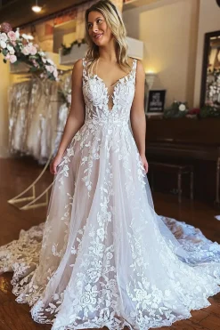 Ivory A-Line V-Neck Backless Long Lace Wedding Dress