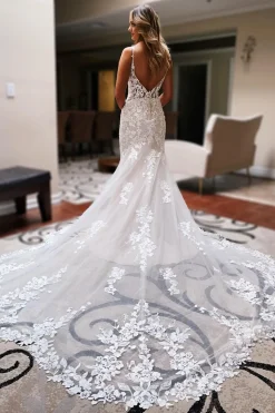 Ivory Backless Lace Mermaid Long Wedding Dress
