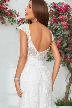 Ivory Mermaid Lace V-Neck Wedding Dress