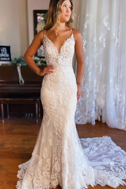 Ivory Mermaid Open Back Long Lace Wedding Dress