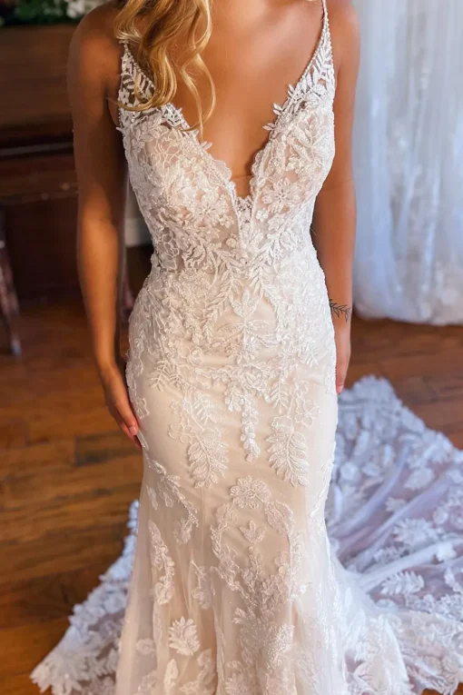 Ivory Mermaid Open Back Long Lace Wedding Dress