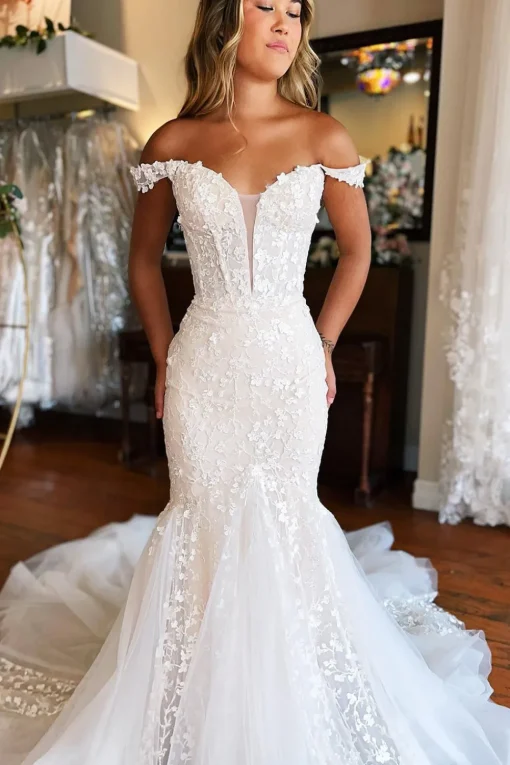 Mermaid White Lace Sweep Train Long Wedding Dress