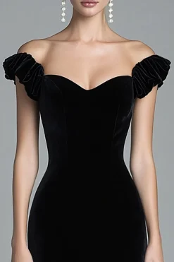Off the Shoulder Mermaid Black Velvet Long Formal Dress