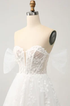 Princess Off The Shoulder Sweep Train Tulle Corset Wedding Dress with Appliques