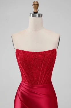 Red Corset Strapless Short Graduation Dress with Appliques