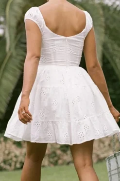 Sleeveless A Line White Graduation Dress
