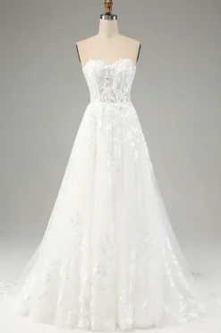 White A Line Tulle Long Sleeves Wedding Dress with Appliques Lace