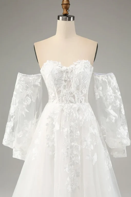 White A Line Tulle Long Sleeves Wedding Dress with Appliques Lace