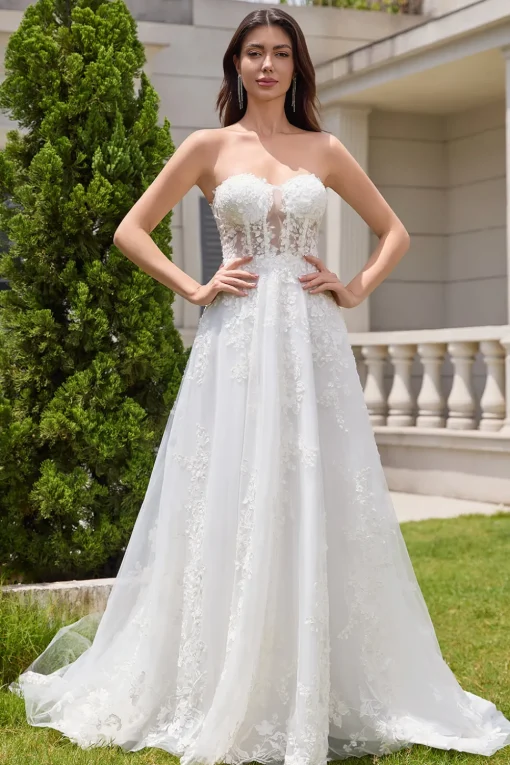 White A-Line Appliques Lace Up Tulle Corset Wedding Dress