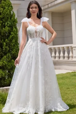 White A-Line Appliques Lace Up Tulle Corset Wedding Dress