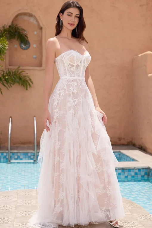 White Appliques A Line Sweetheart Corset Wedding Dress
