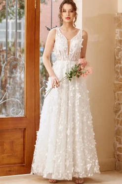 White Appliques Tulle Wedding Dress