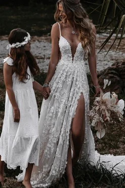 White Boho A-Line Wedding Dress with Appliques