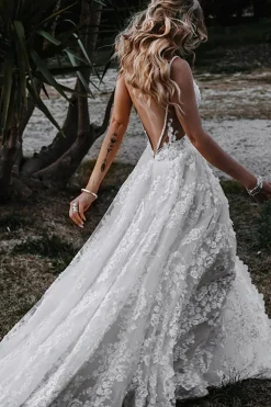 White Boho A-Line Wedding Dress with Appliques
