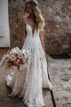 White Boho A-Line Wedding Dress with Appliques