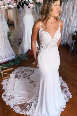 White Boho Mermaid Spaghetti Straps Long Wedding Dress with Lace