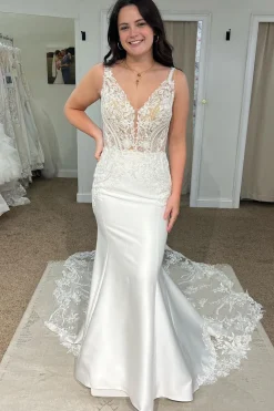 White Deep V-Neck Mermaid Long Wedding Dress with Lace